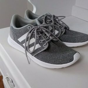 Adidas Cloudfoam QT racer tennis shoes